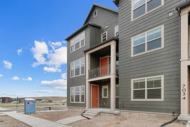 7032 S Overland Rd, West Jordan, UT 84081 - #3