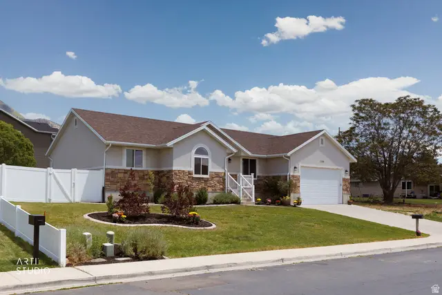 1164 N 300 E, Pleasant Grove, UT 84062 - #3