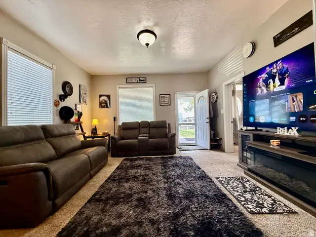 200 W 100 S, Roosevelt, UT 84066 - #3