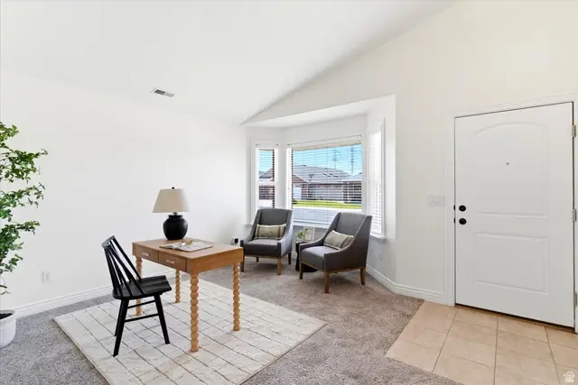 250 Bryce Dr, Kaysville, UT 84037 - #3