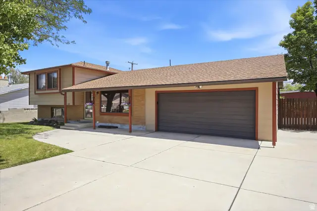 4217 S King Arthur Dr, West Valley City, UT 84119 - #2