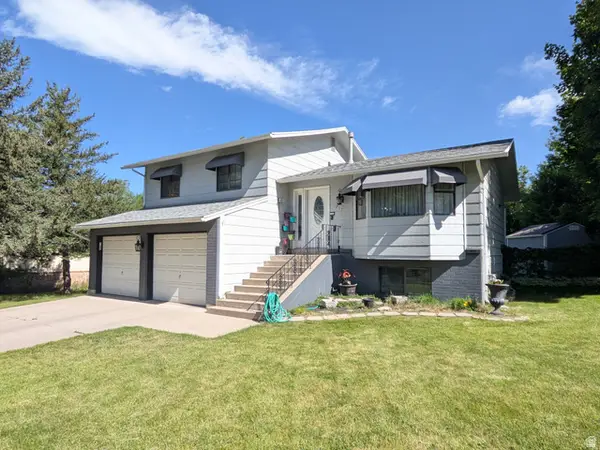 1217 E Eastridge Dr S, Logan, UT 84321