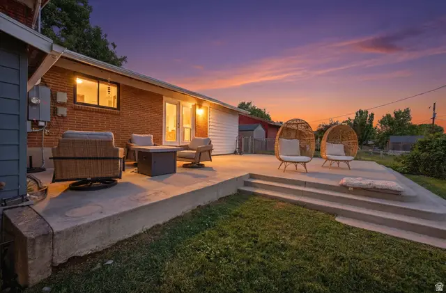 284 S 250 W, Kaysville, UT 84037 - #3
