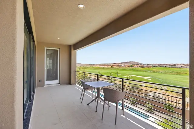 1451 W Shinnecock Dr, Saint George, UT 84770 - #3