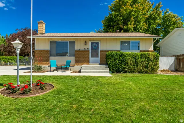 2352 W 7680 S, West Jordan, UT 84084 - #1