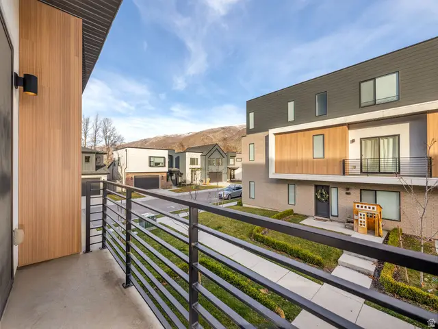 493 W 620 N #122, Centerville, UT 84014 - #2