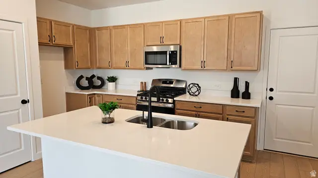 2868 S Kinsey Ct W, West Valley City, UT 84128 - #1