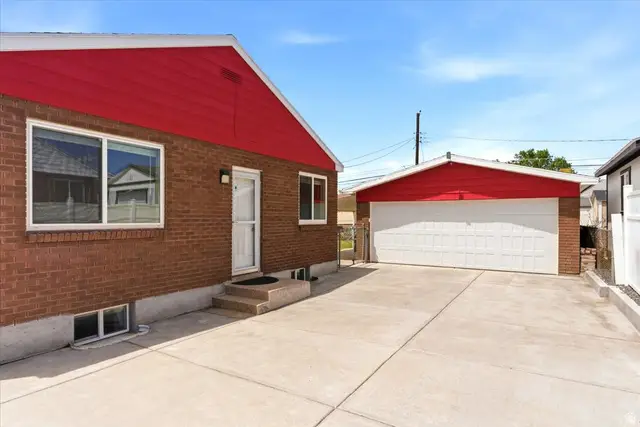 545 E 350 S, Clearfield, UT 84015 - #3