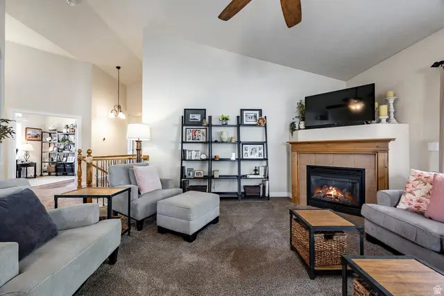 6716 W Hunter Crest Cir, West Valley City, UT 84128 - #2
