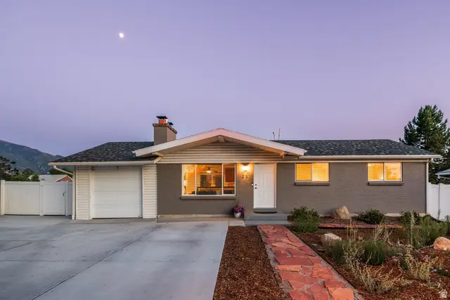 318 E David Cir, Sandy, UT 84070 - #2
