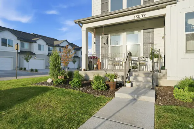 13897 S Canaan Peak Dr, Herriman, UT 84096 - #2