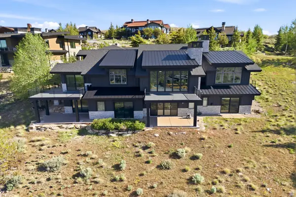 8945 N Mountain Crest Rd, Park City, UT 84098