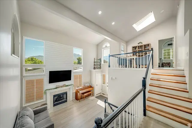 5248 S Clear Spring Ln E, Murray, UT 84117 - #3