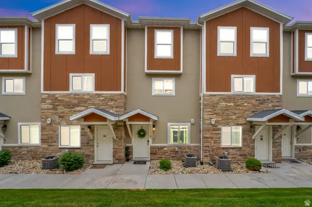 4196 W High Gallery Ct, Herriman, UT 84096 - #2