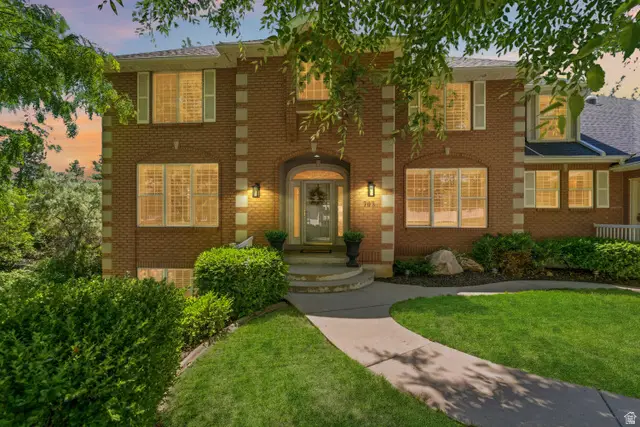 702 E 200 N, Kaysville, UT 84037 - #1