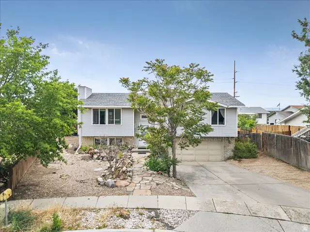 5378 W Silvertip Dr, West Valley City, UT 84118 - #2