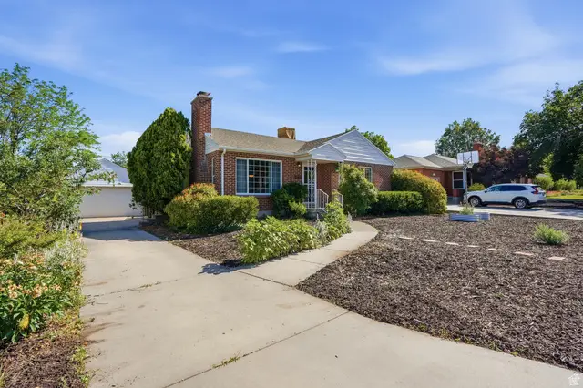 1357 E Brookshire Dr, Salt Lake City, UT 84106 - #2