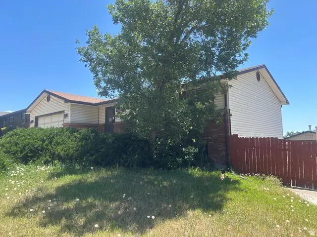 995 W River Point Cir, Murray, UT 84123 - #2