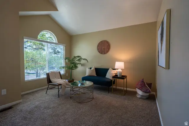 1062 E 5050 S, South Ogden, UT 84403 - #3