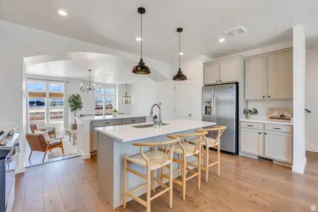 10937 S Lake Run Rd W, South Jordan, UT 84009 - #2