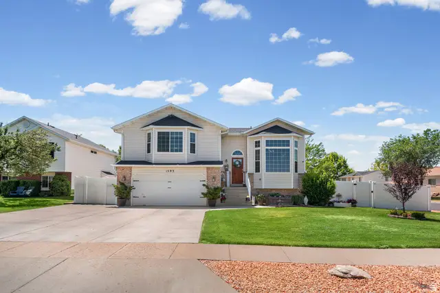 1593 W 1550 S, Woods Cross, UT 84087 - #1