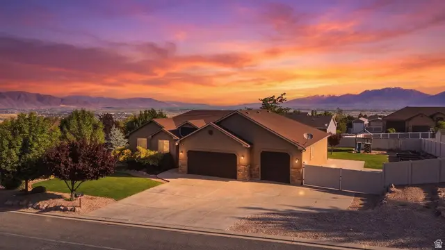 6 W Park Dr, Elk Ridge, UT 84651 - #1