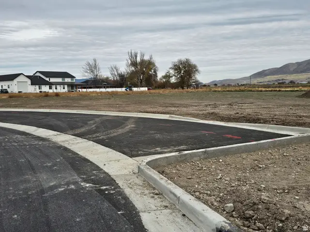 10249 N Vista Ln W #29, Elwood, UT 84337 - #3