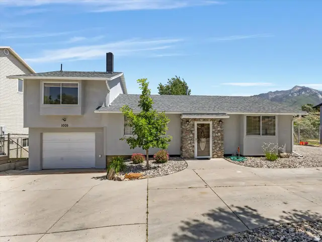 1005 E Violet Dr S, Sandy, UT 84094 - #2