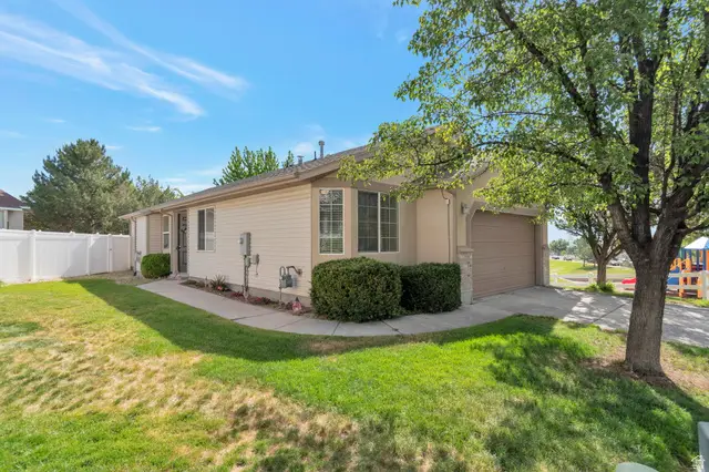 6607 S Cedar Hill Ct W, West Jordan, UT 84084 - #1