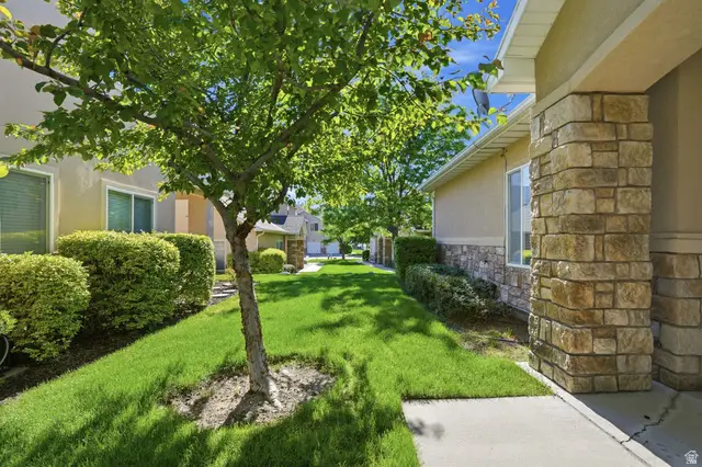 7361 S Geralee Ln, West Jordan, UT 84084 - #2
