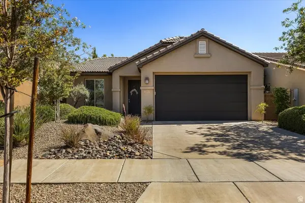 2577 E Hilltop Ledge Dr, Washington, UT 84780