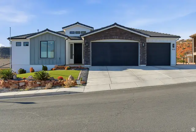 1033 N 2050 Cir E, Saint George, UT 84770 - #1