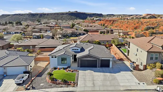 1033 N 2050 Cir E, Saint George, UT 84770 - #3