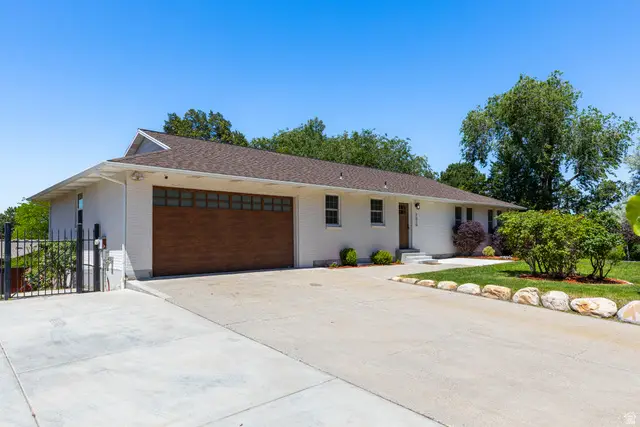 7610 S Brighton Way E, Cottonwood Heights, UT 84121 - #2
