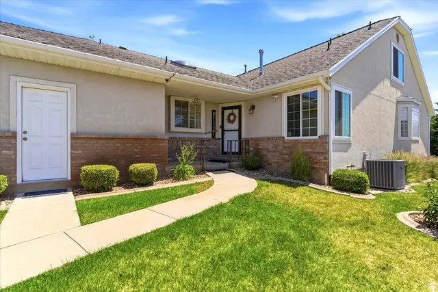 3652 N 1000 W, Pleasant View, UT 84414 - #1