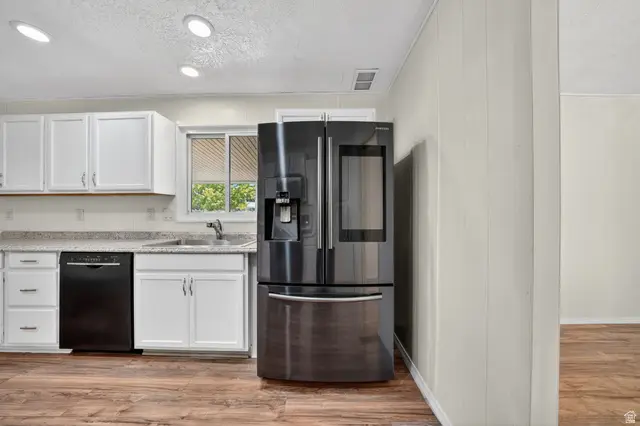 1024 W 450 N #2, Clearfield, UT 84015 - #3