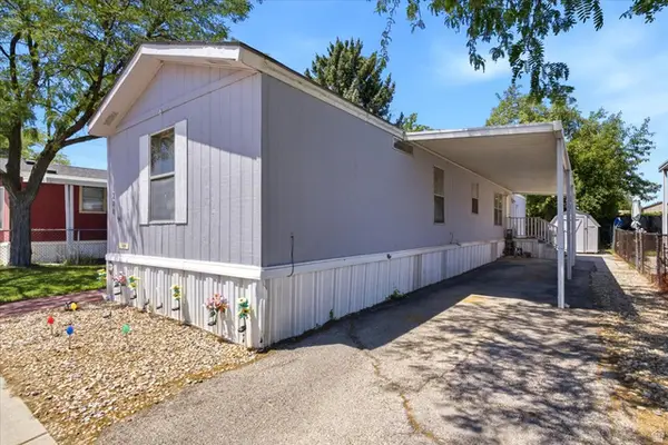 1280 W Hummingbird St, Salt Lake City, UT 84123