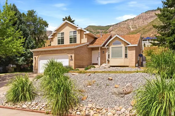 3172 N Mountain Rd E, North Ogden, UT 84414
