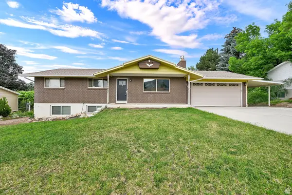 3207 N Mount Lomond Dr. W, North Ogden, UT 84414