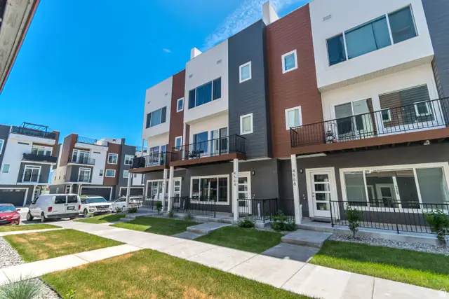 4564 W Lonely Grove Ct S, West Valley City, UT 84120 - #2
