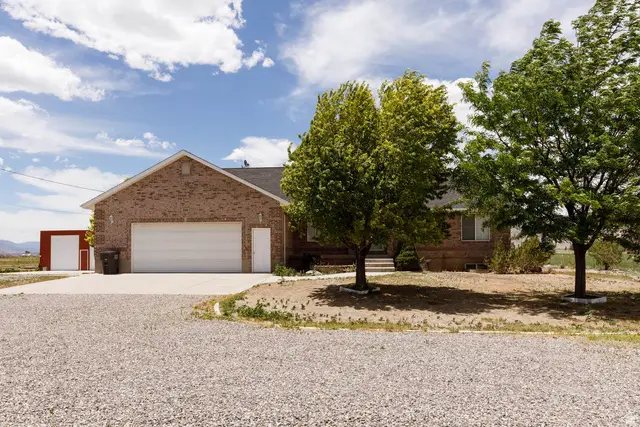 420 S Main St, Central Valley, UT 84754 - #3