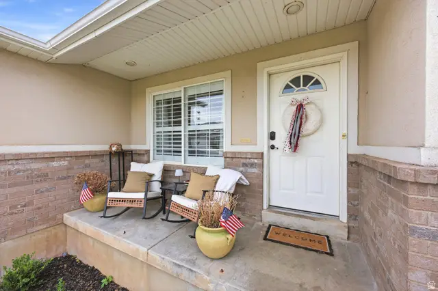 103 W 2250 N, Layton, UT 84041 - #2
