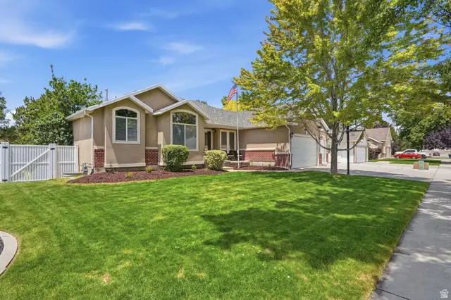 10866 S Marsha Kaye Cir, Sandy, UT 84070 - #3
