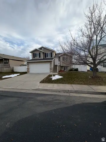 530 E Red Oak Dr N, North Logan, UT 84341