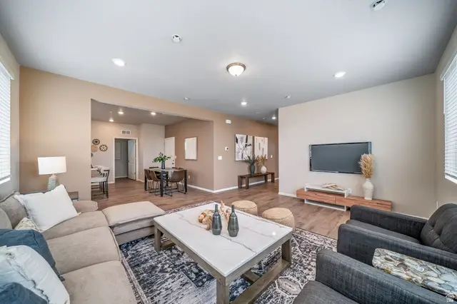 76 N Provo River Rd, Saratoga Springs, UT 84045 - #3