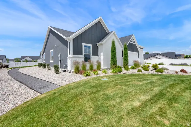 1823 S 2475 W, West Haven, UT 84401 - #3