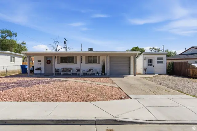 756 E Carnation Dr S, Sandy, UT 84094 - #2
