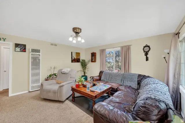 2330 E Heritage Way, Salt Lake City, UT 84109 - #2