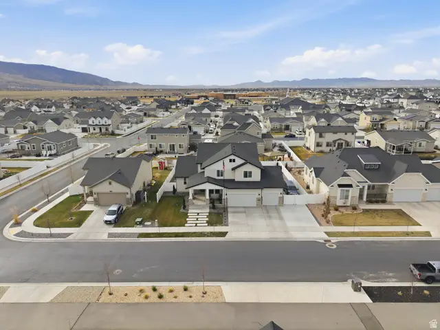 1448 E Erickson Knoll Ln, Eagle Mountain, UT 84005 - #3