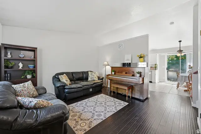 197 N 400 W, Clearfield, UT 84015 - #3